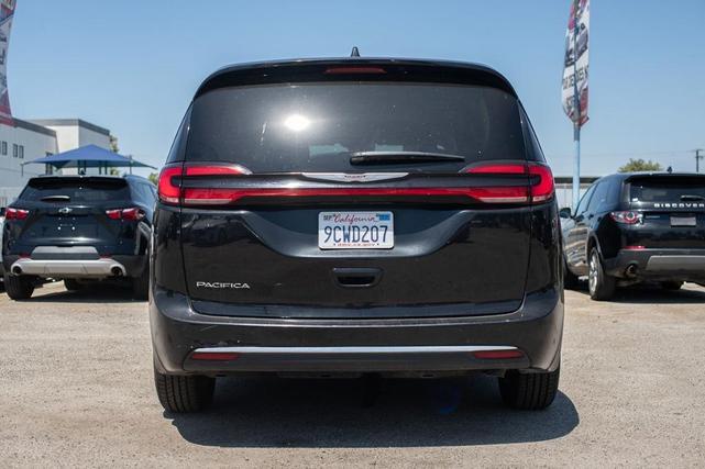 2022 chrysler pacifica touring-l