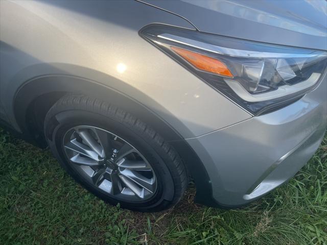2017 hyundai santa fe se