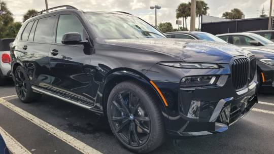 2025 BMW X7