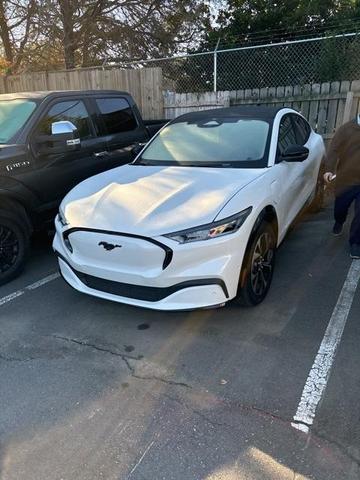 2021 ford mustang mach-e premium