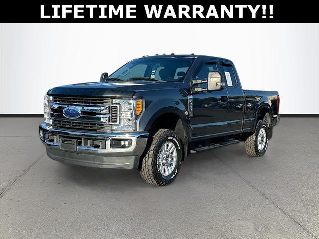 2017 ford f-250 xlt