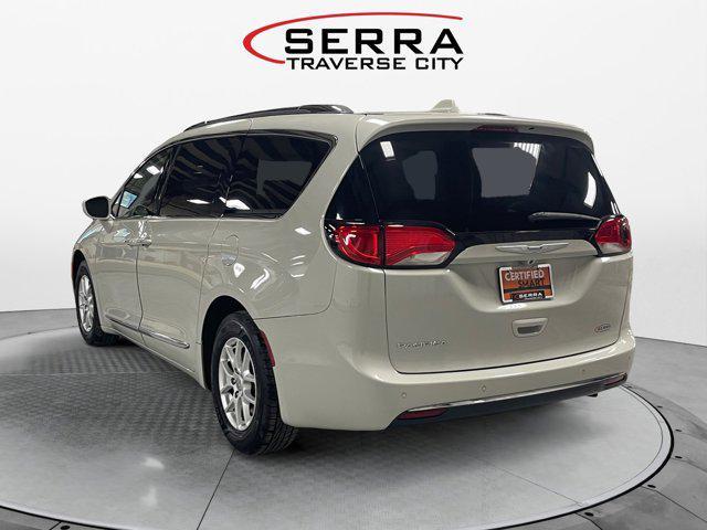 2020 chrysler pacifica touring l