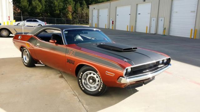 1970 dodge challenger t/a 340-6pk