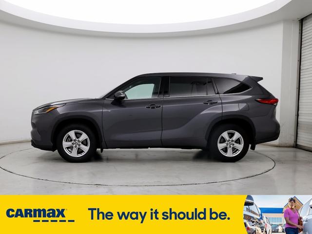 2021 toyota highlander le