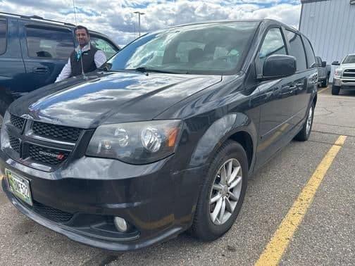 2014 dodge grand caravan r/t in fargo, north dakota
