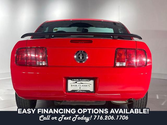 2005 ford mustang premium