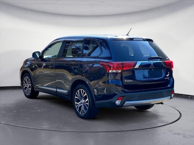 2016 mitsubishi outlander se