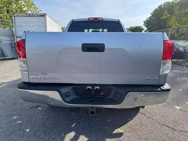 2011 toyota tundra grade