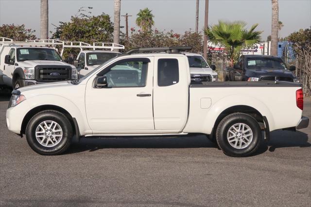 2017 nissan frontier sv
