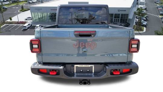 2024 Jeep Gladiator