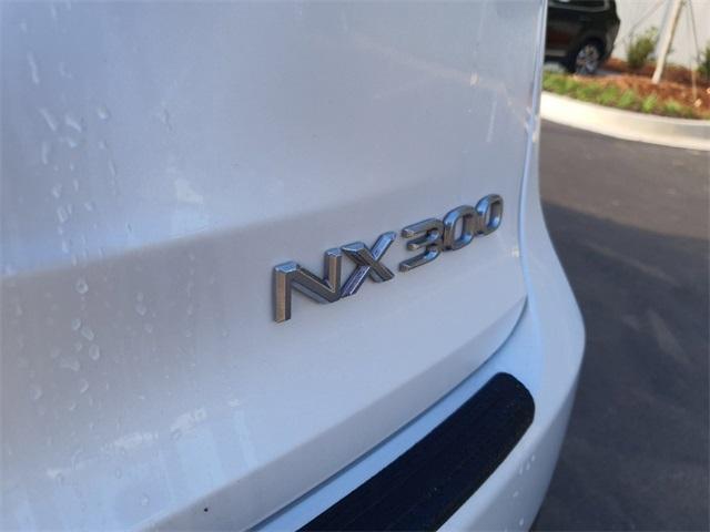 2021 lexus nx 300 base