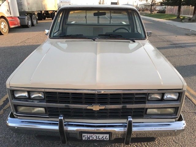 1985 chevy scottsdale silverado c10