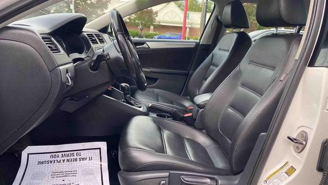 2013 volkswagen jetta se
