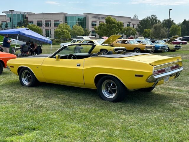 1970 dodge challenger convertible coupe yellow rwd automatic