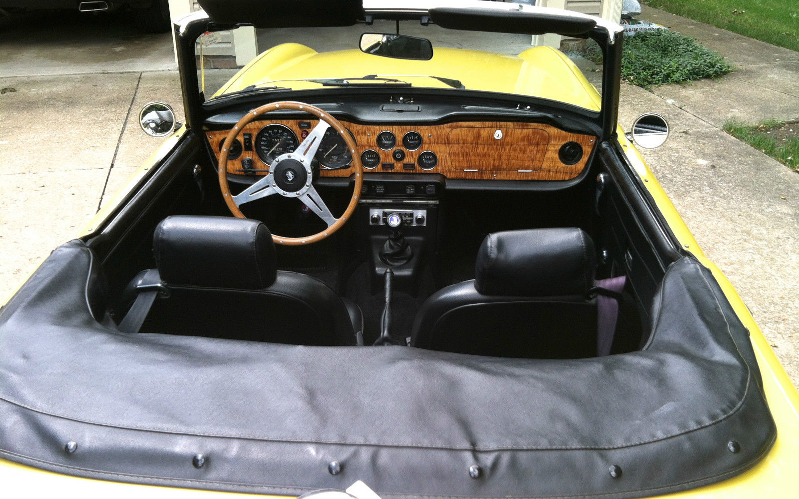1974 triumph tr6 base convertible 2-door 2.5l