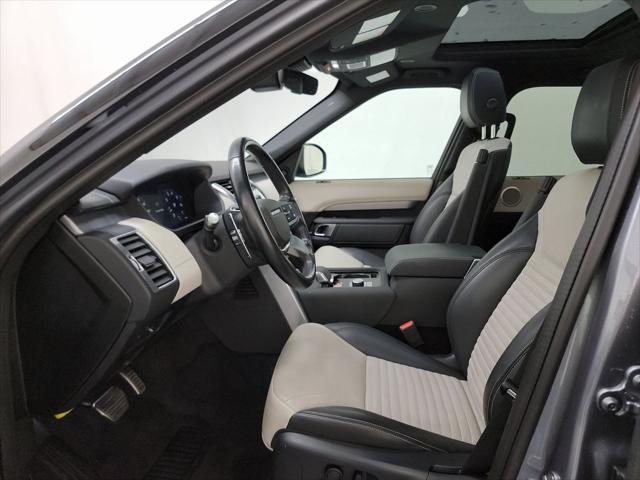 2021 land rover discovery p300 s r-dynamic