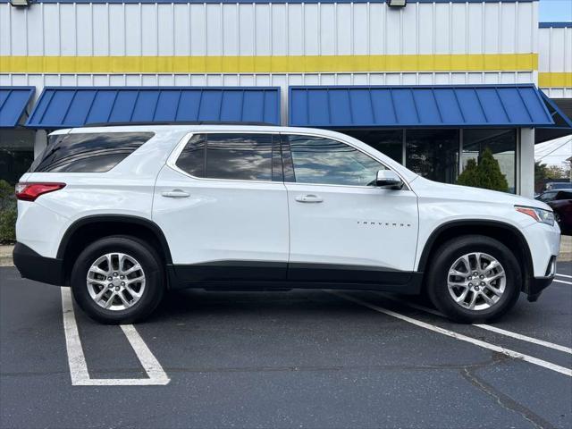 2019 chevrolet traverse lt cloth