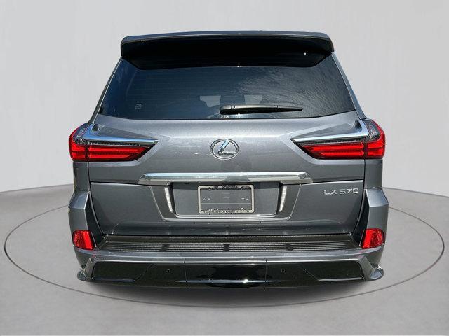 2020 lexus lx 570 three-row