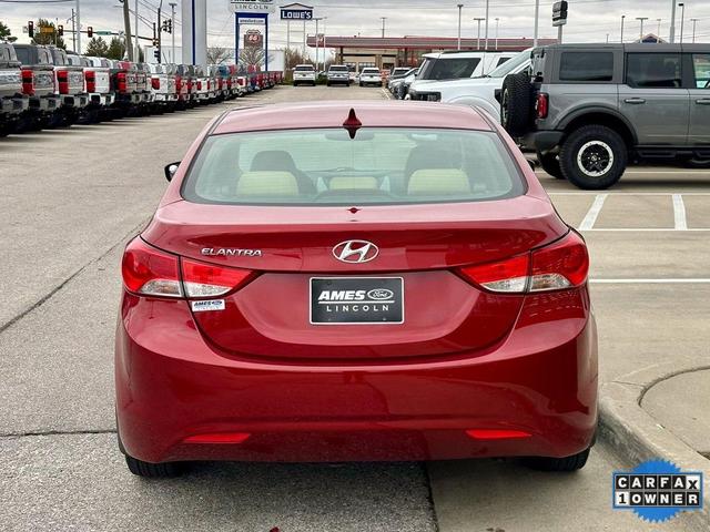 2012 hyundai elantra gls