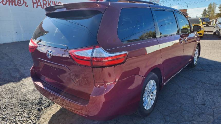 2015 toyota sienna