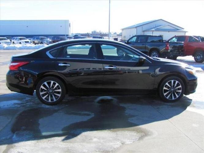 used 2017 nissan altima 2.5 sr minden, ne 68959 for sale in cosmo, nebraska