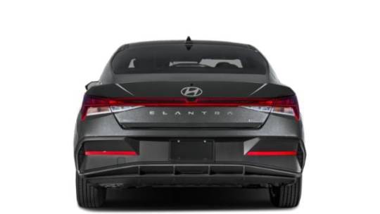2025 Hyundai Elantra