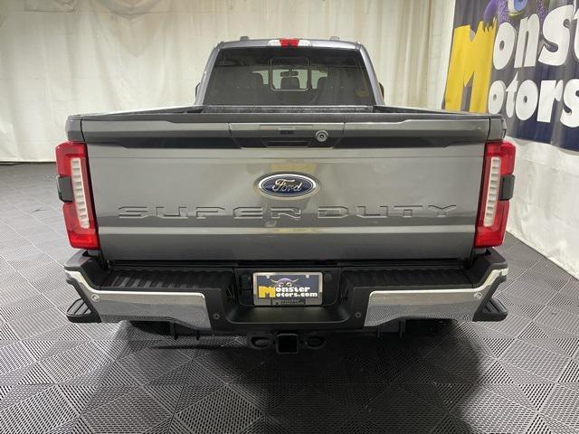 2023 ford f-450 lariat