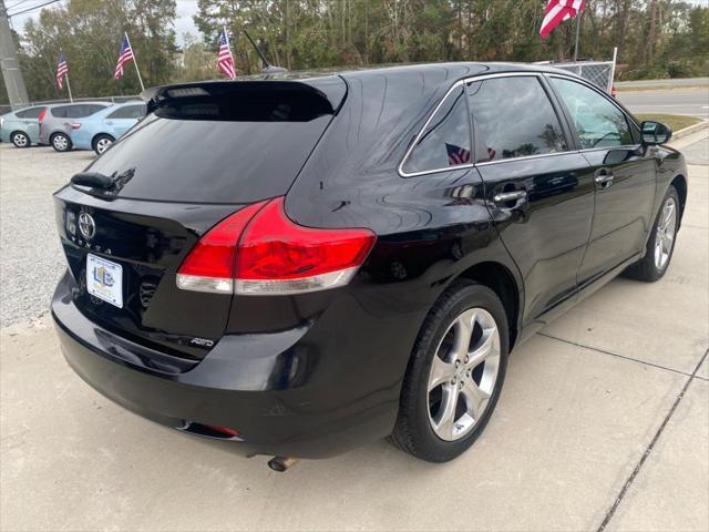 2010 toyota venza base