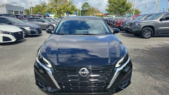 2025 Nissan Altima