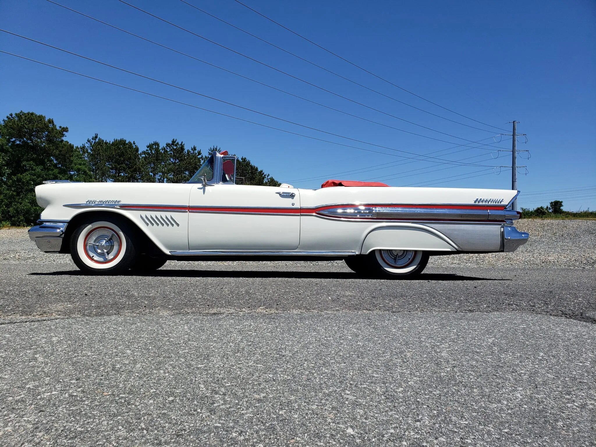 pontiac bonneville