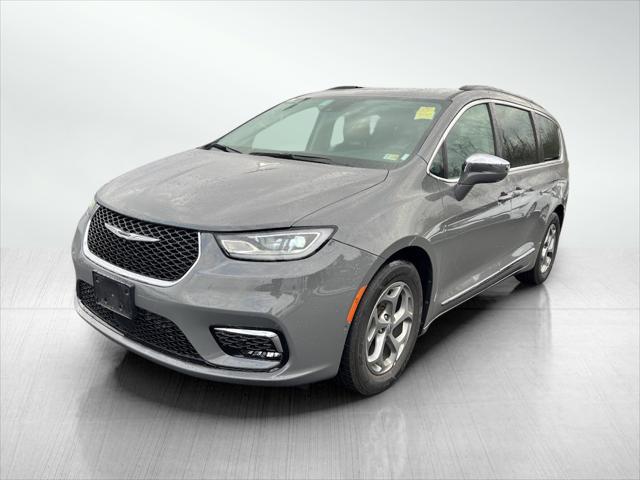 2022 chrysler pacifica limited