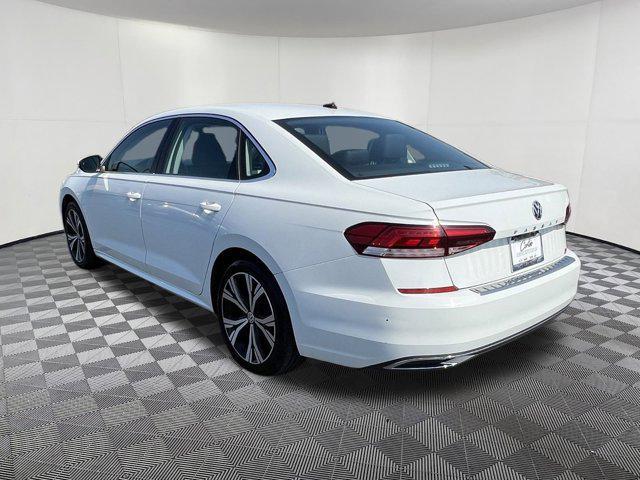 2021 volkswagen passat 2.0t se