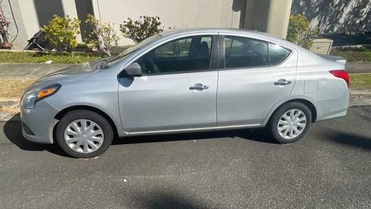 2016 nissan versa