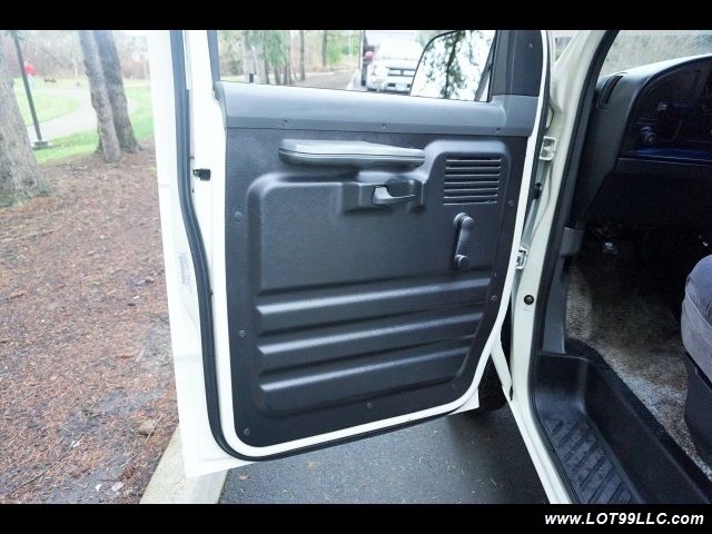 1992 ford e-series van e-150 ada wheel chair van 110k automatic 3-door van