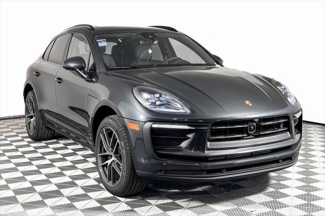 2024 porsche macan base