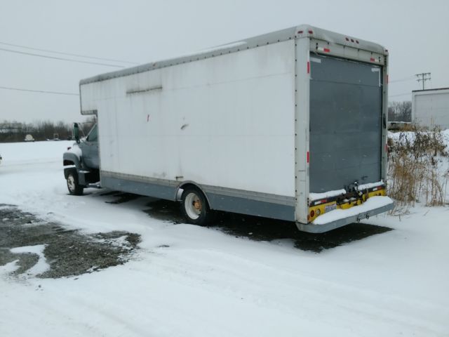 20' gmc box truck