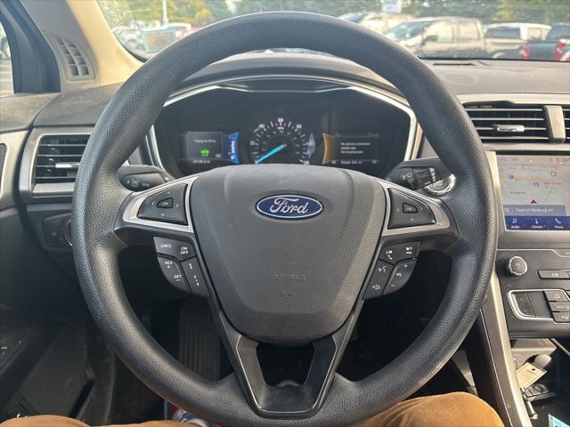 2020 ford fusion hybrid se