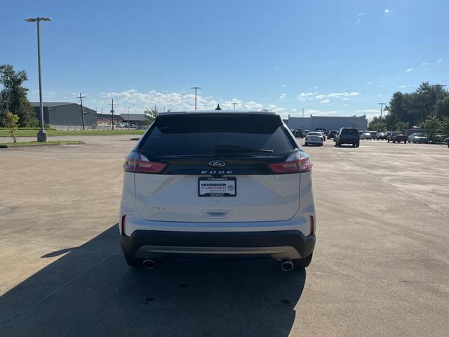 2021 ford edge sel