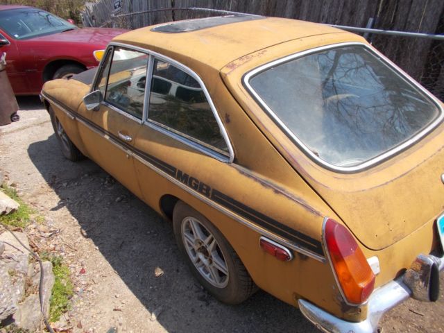 1972 mgb-gt needs restored dayton, ohio barn find, project