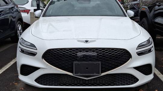 2022 Genesis G70