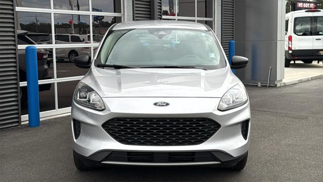 2020 ford escape s