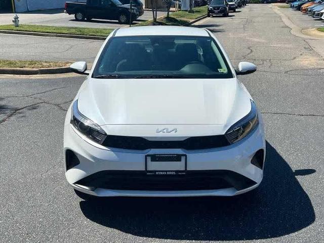 2023 kia forte lxs