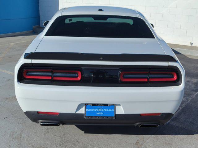 2020 dodge challenger r/t