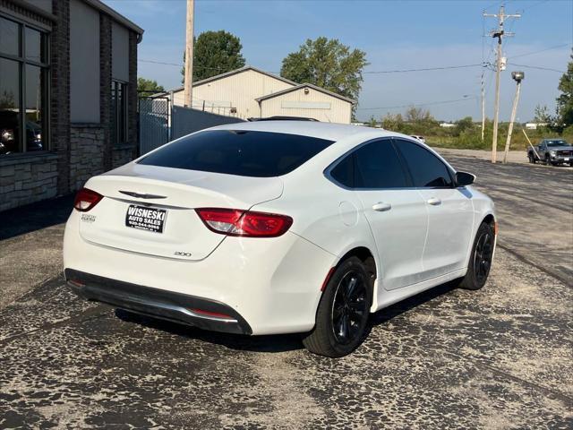 2016 chrysler 200 limited