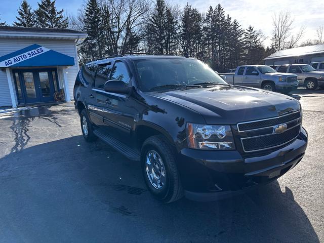 2011 chevrolet suburban ls