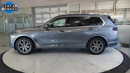 2023 BMW X7