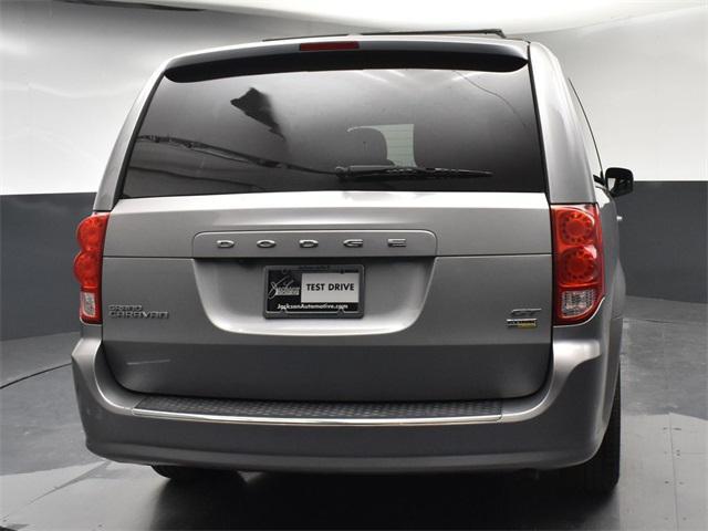 2018 dodge grand caravan gt