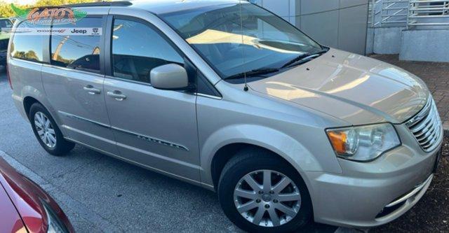 2014 chrysler town & country touring