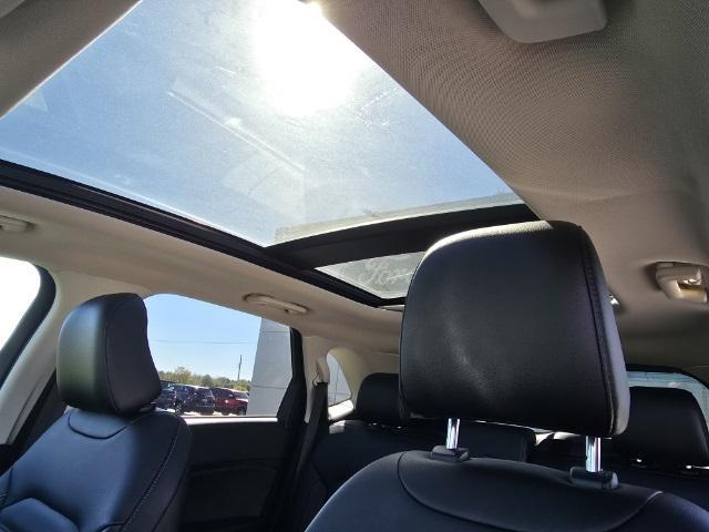 2021 ford edge sel