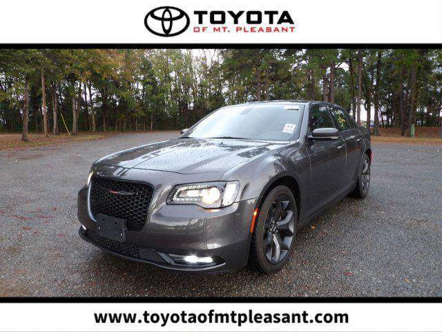 2023 chrysler 300 s